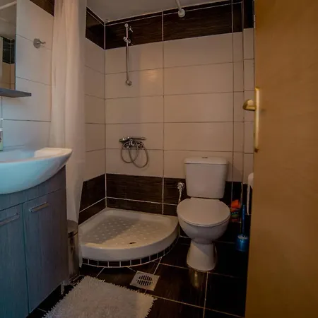 New Pyrgion With Fabulous View Apartment