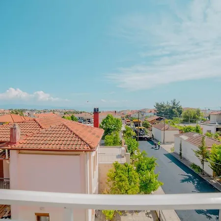 New Pyrgion With Fabulous View Kassandria